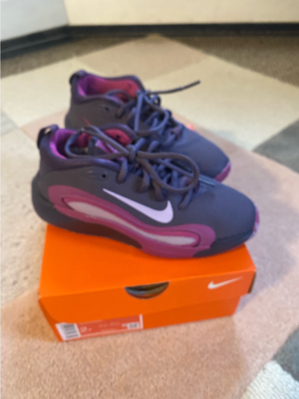 Nike IsoFly (gs)